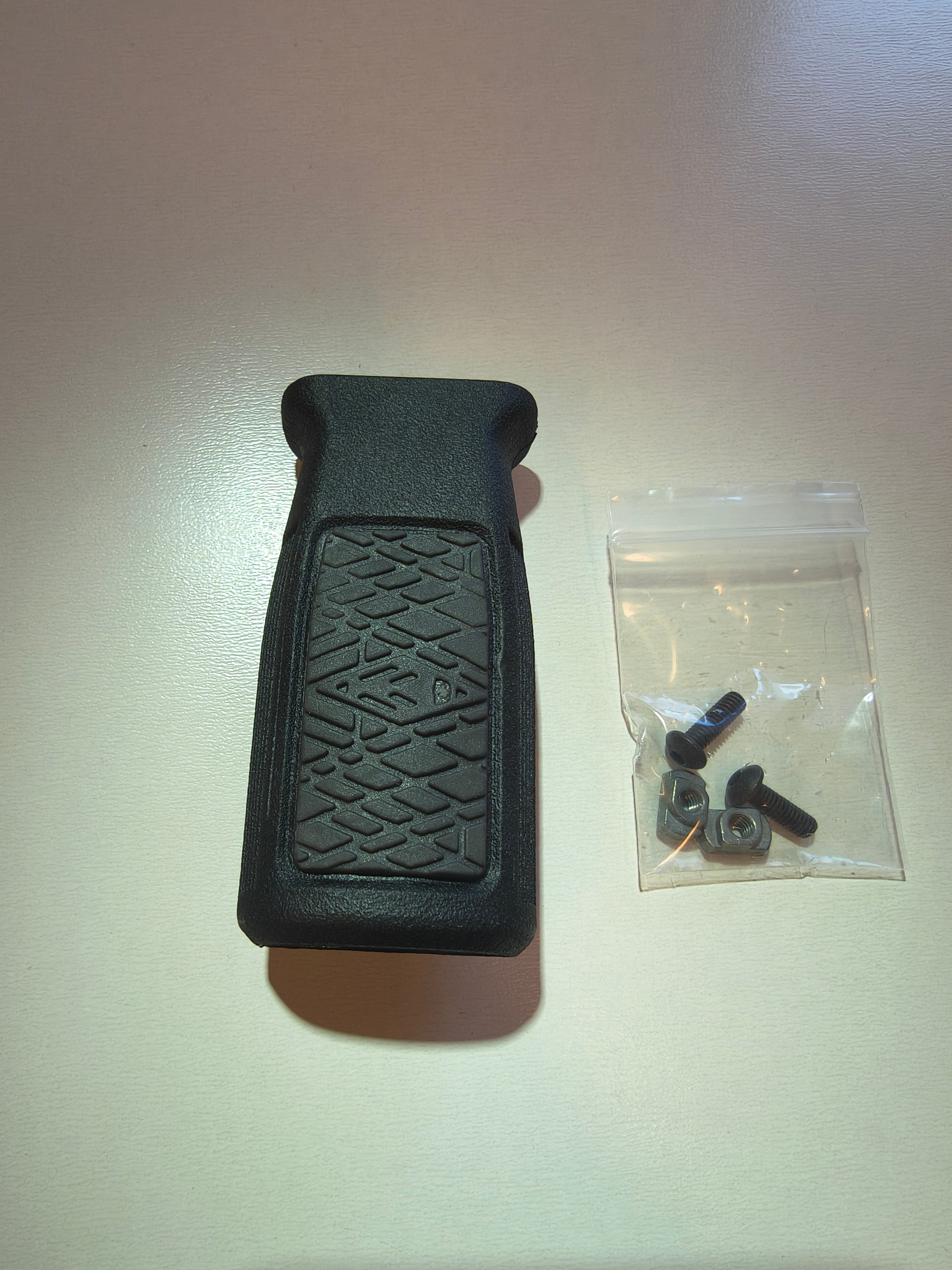 Pysty etukahva kumipäälysteellä
