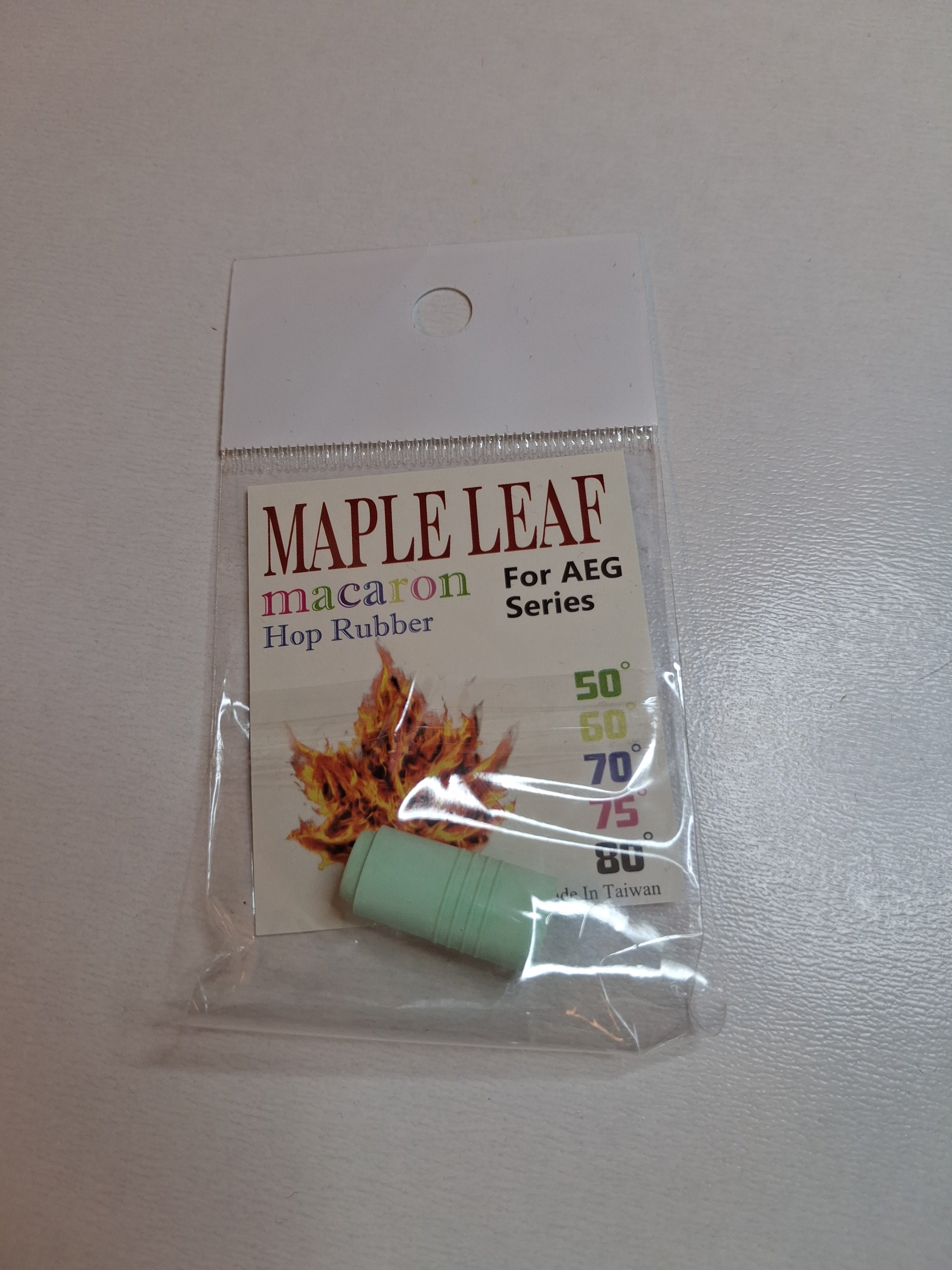 Maple leaf Macaron hoppikumi 50D Aeg