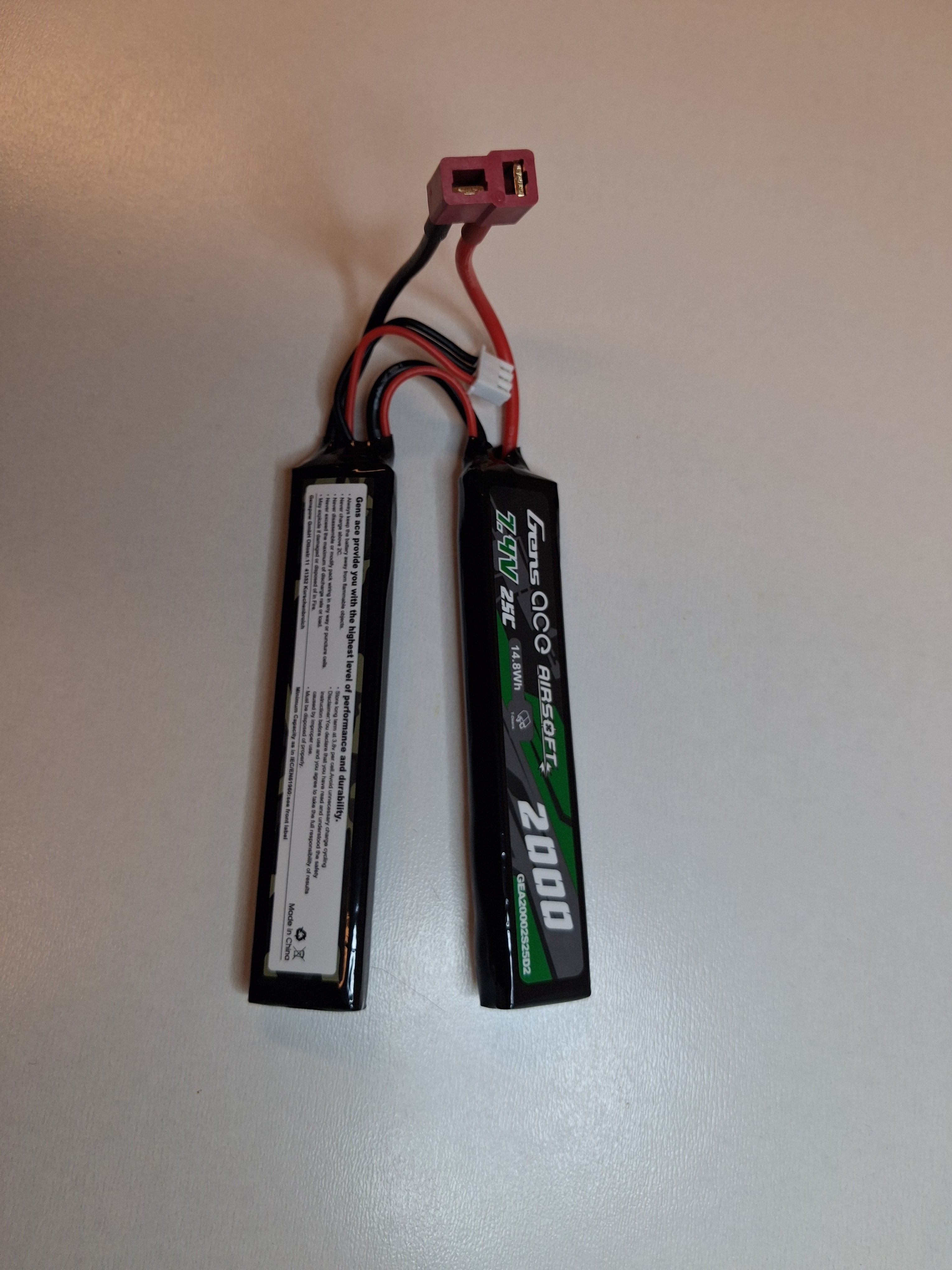 Gens Ace Li-Po 7,4V 2000mAh 25C Deans