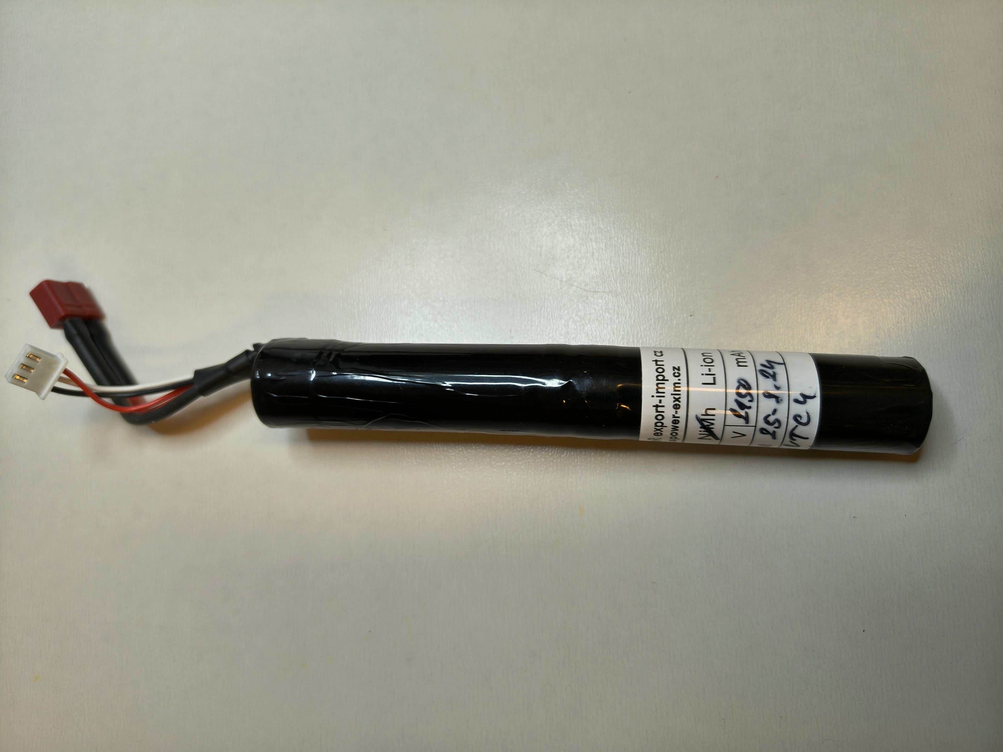 Sony 7.4V / 2100mAh 35C Li-ion deans