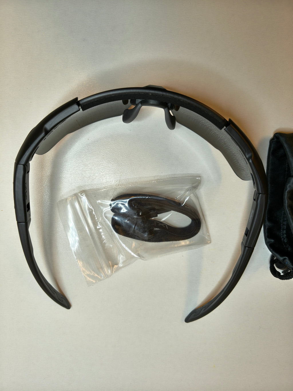 Suojalasit Saber Advanced Smoke Grey Lens/Matte black frame