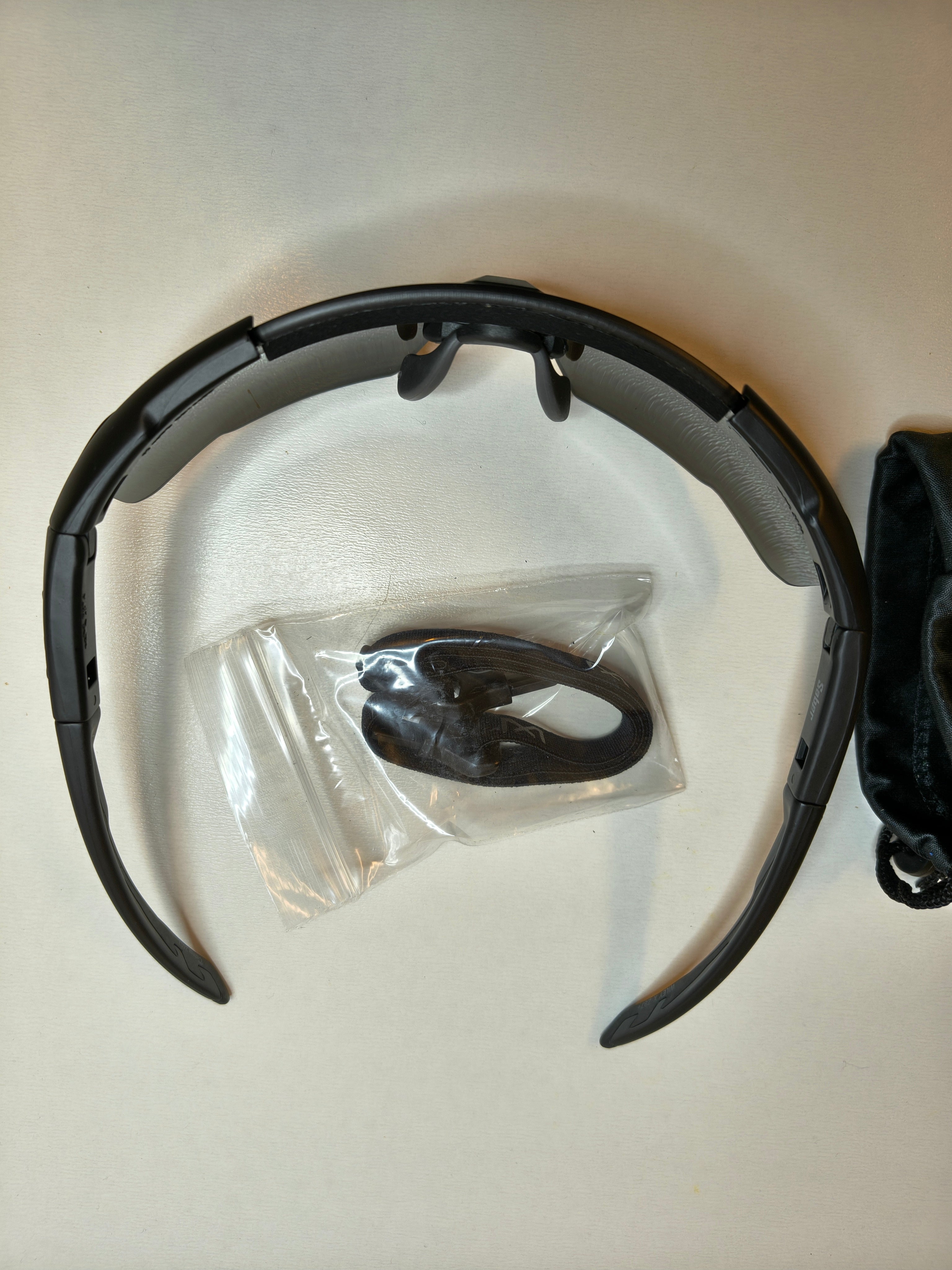 Suojalasit Saber Advanced Smoke Grey Lens/Matte black frame