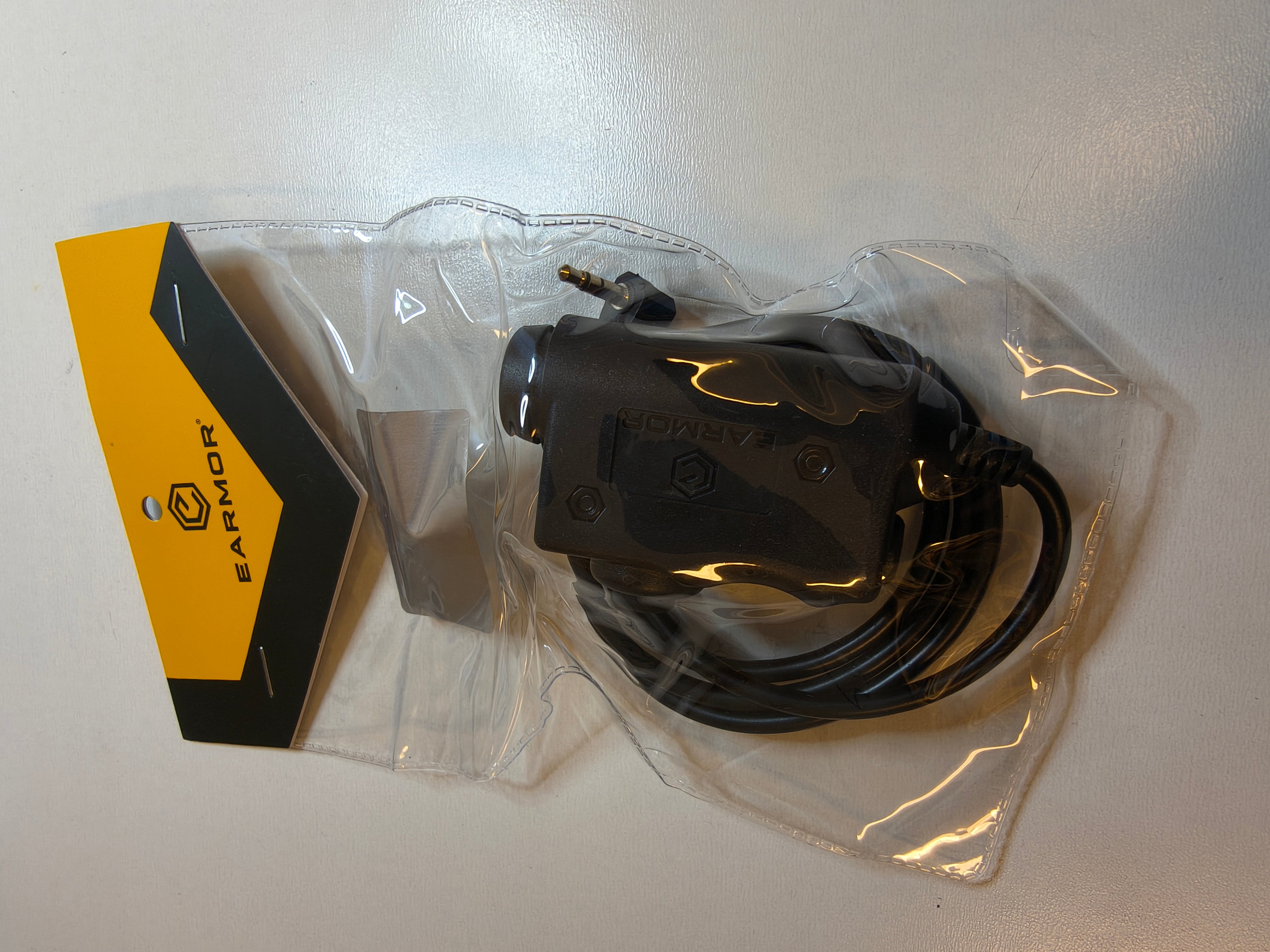 Eararmor M51 ptt